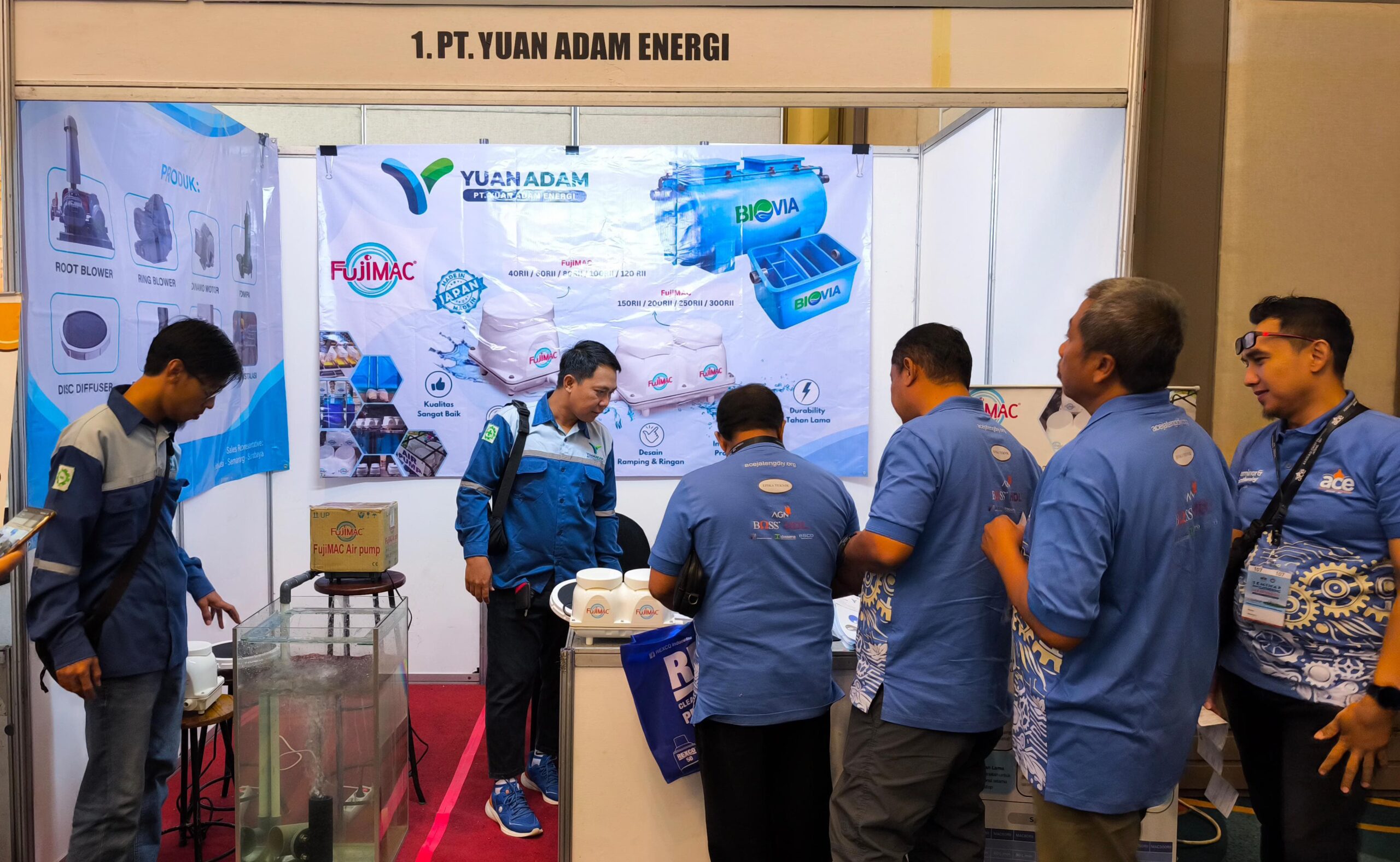 Analisis parameter limbah industri di laboratorium oleh Perusahaan WWTP di Indonesia